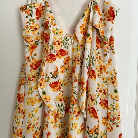 Day Date White and Orange Floral Print Tie-Back Dress XS - Picture 6 of 6